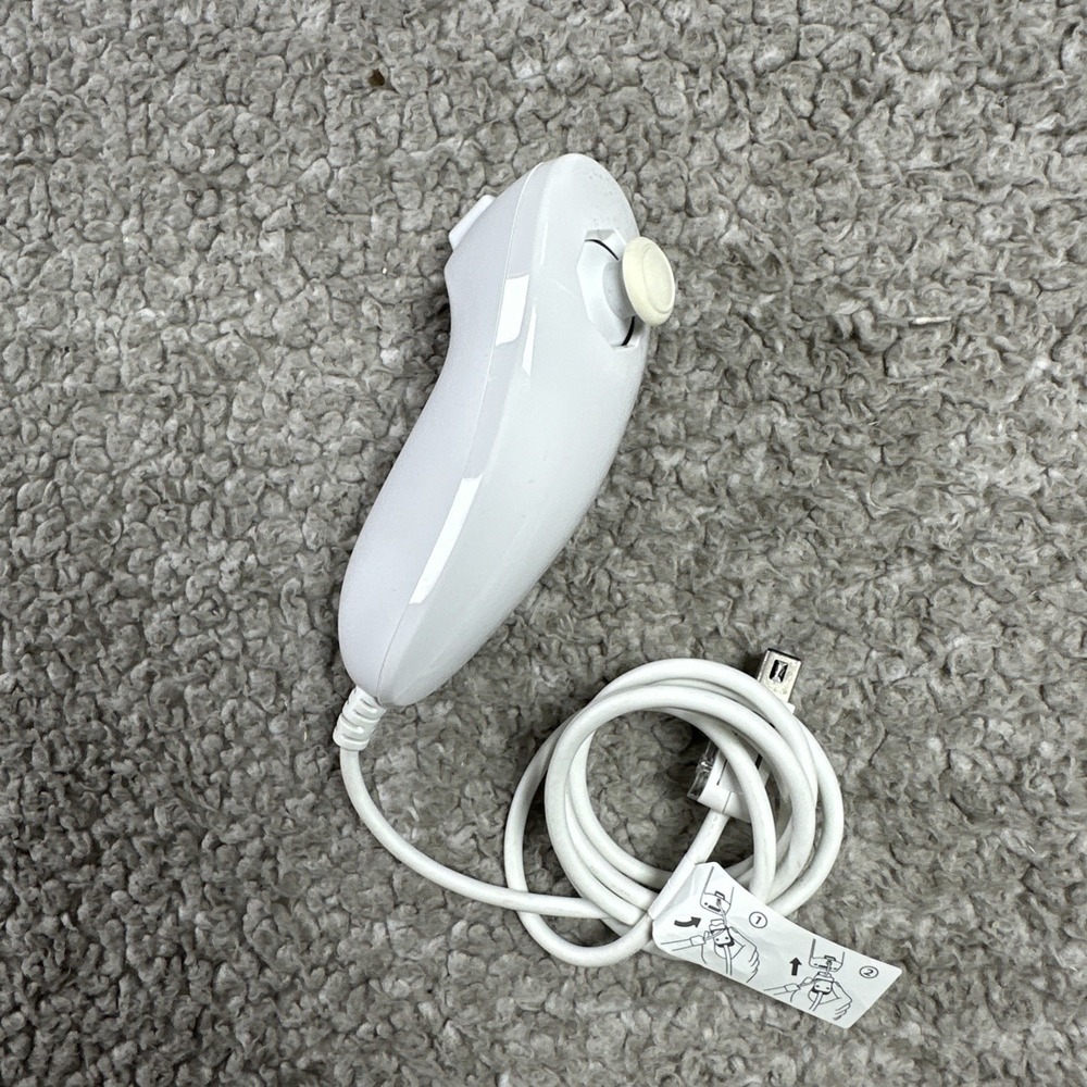 Nintendo Wii RVL-004 Nunchuck Controller OEM Official White Nunchuck Remote